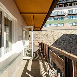  Apartamento Holidays, Tripp, 1 Dormitorio, 4 Personas, Terraza España